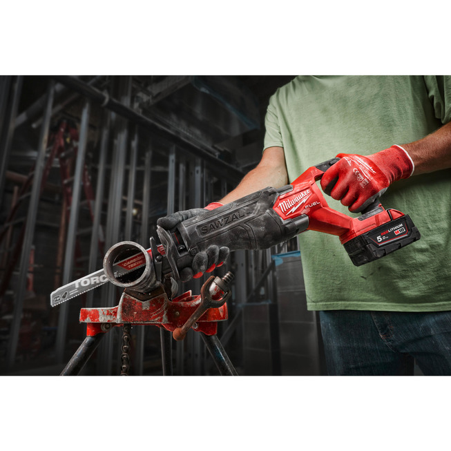 MILW CORDLESS SABER SAW M18FSZ-502X